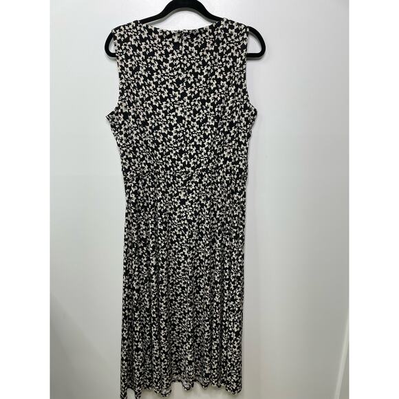 DressBarn Ditsy Floral Print Ruched Sleeveless Midi A-Line Dress Womens Plus 16 - Picture 2 of 11
